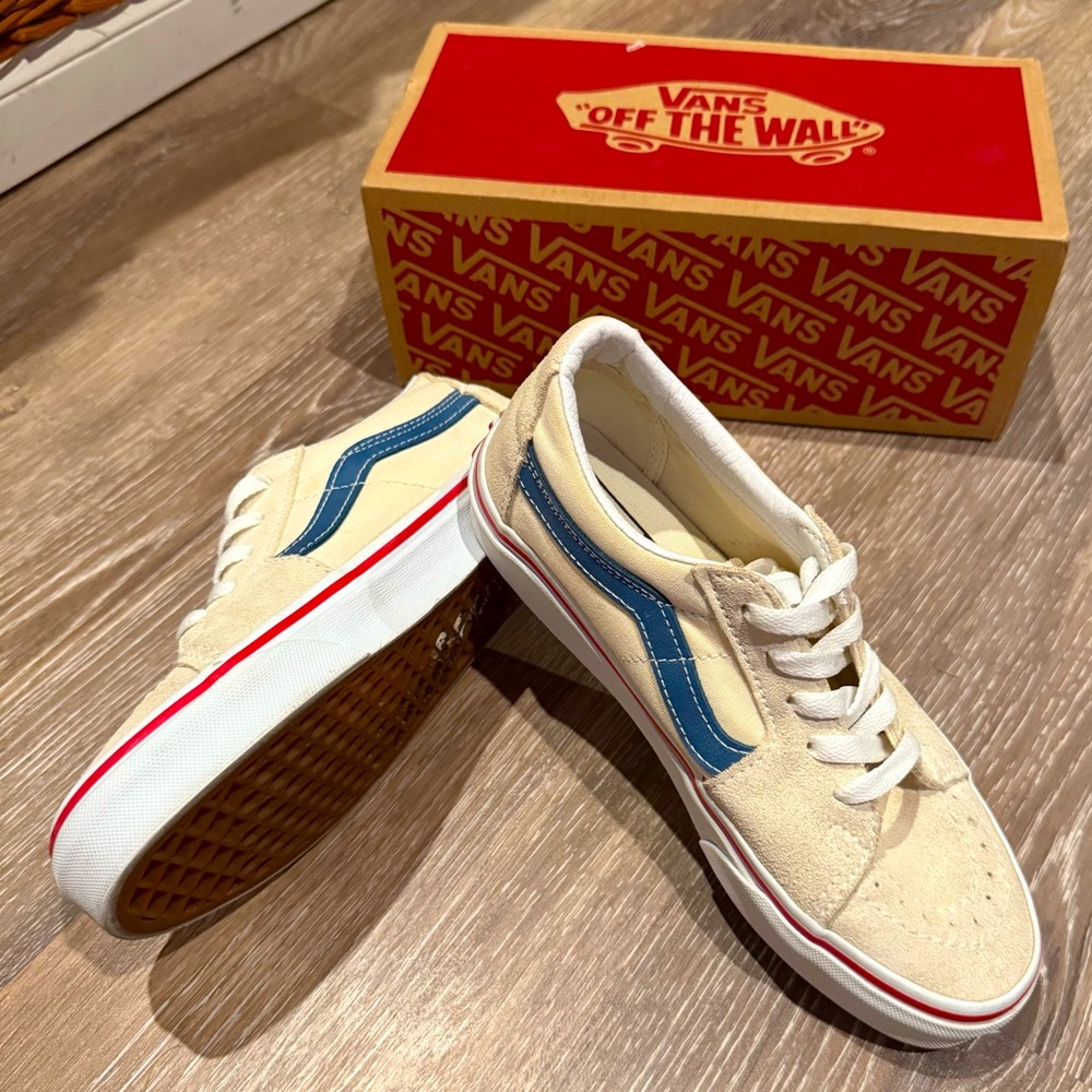 Vans | Cream Suede & Blue Canvas | W 6 | Low tops